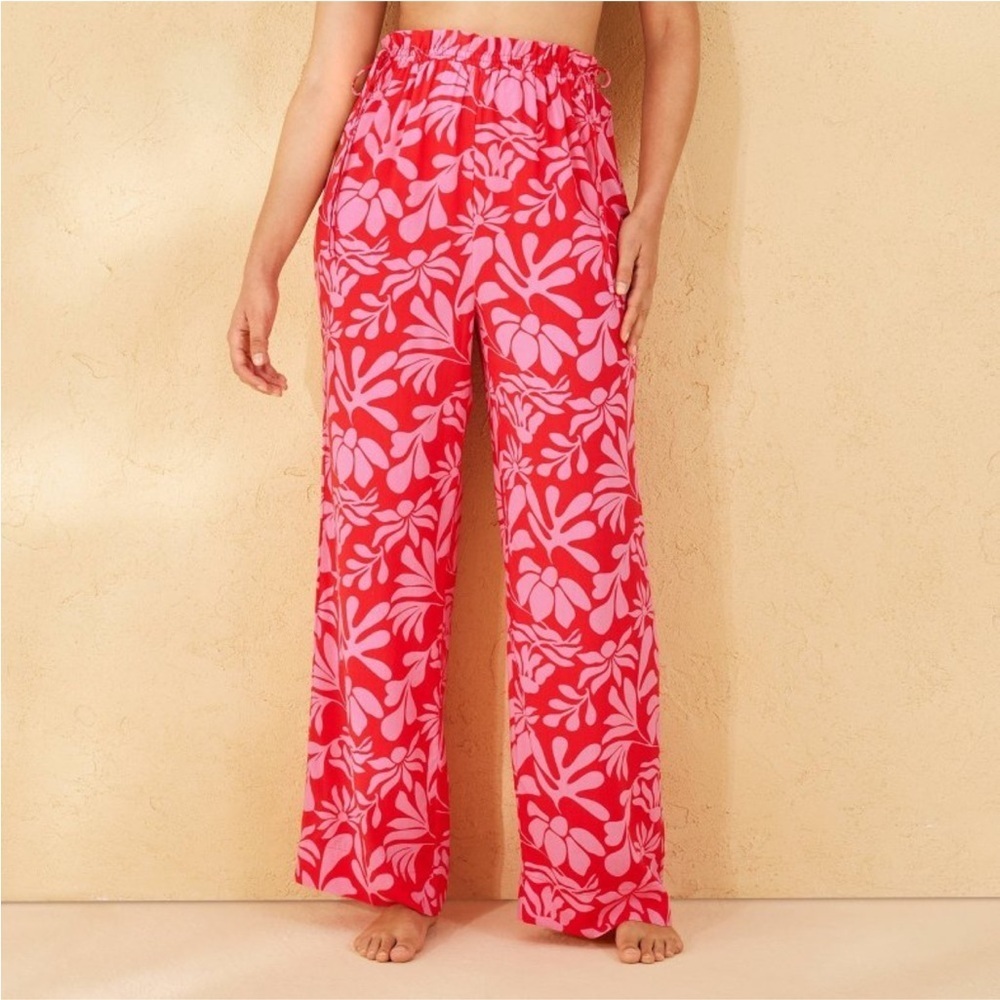 Tropical Print Ruffle Waist Cover
Up Pants Shade & Shore Pink new 🆕